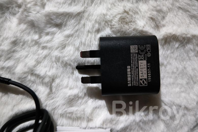samsung-25w-super-fast-charger-big-2