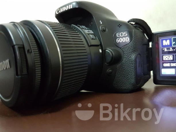 canon-600d-with-lens-full-box-big-3