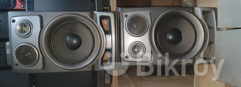 aiwa-8-super-bass-and-sound-spikers-big-0