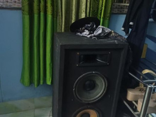 speaker-and-amplifier-for-sell