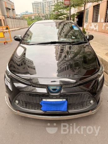 toyota-corolla-wxb-2020-big-0