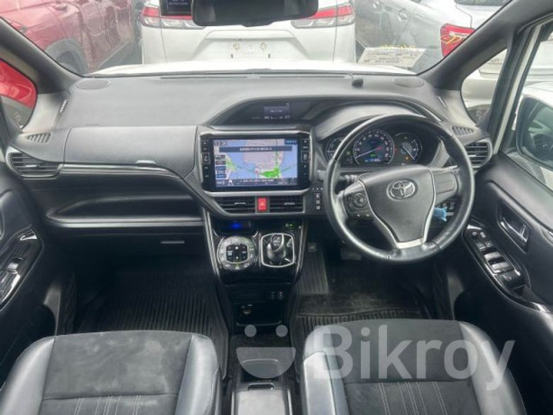 toyota-esquire-gi-premium-2021-big-3