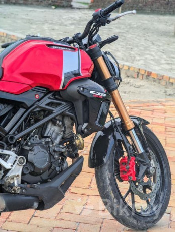 honda-cb150r-2020-big-2