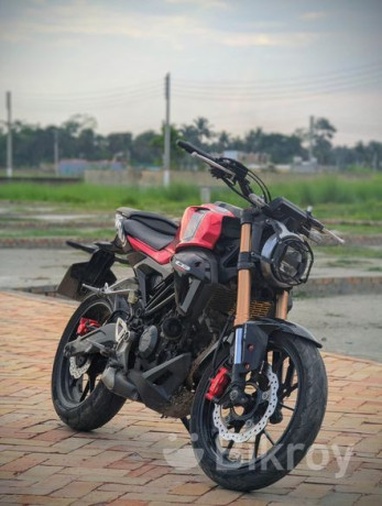 honda-cb150r-2020-big-0