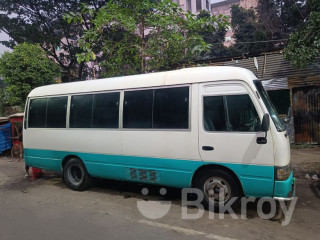 toyota-coaster-tourist-bus-2010