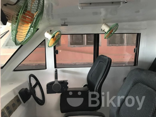 used-frp-speedboat-with-yamaha-obm-big-1