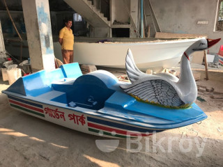 frp-goose-paddle-boat