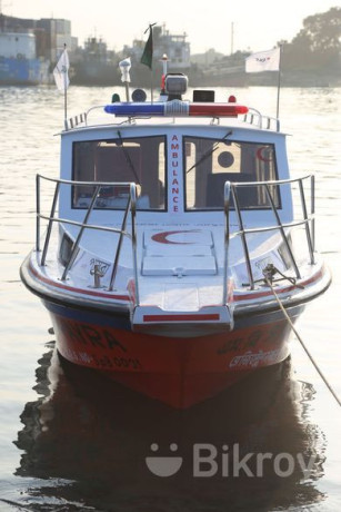marine-ambulance-frp-speedboat-big-1